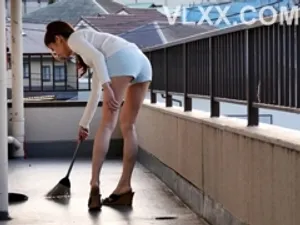 Một đêm sướng pha với em thư ký sau khi chuốc thuốc kích dục