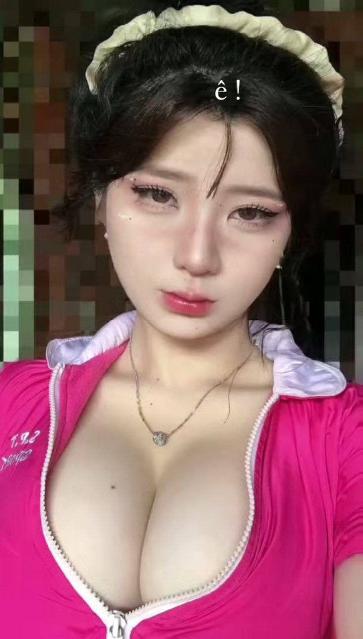 Kí kết hợp đồng trong nhà nghỉ.